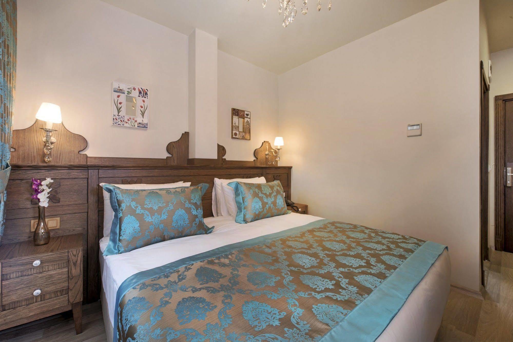 Perapolis Hotel Istanbul Ngoại thất bức ảnh