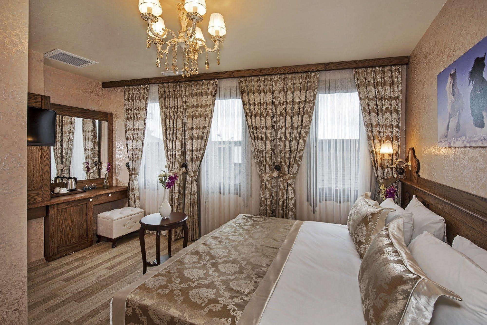 Perapolis Hotel Istanbul Ngoại thất bức ảnh
